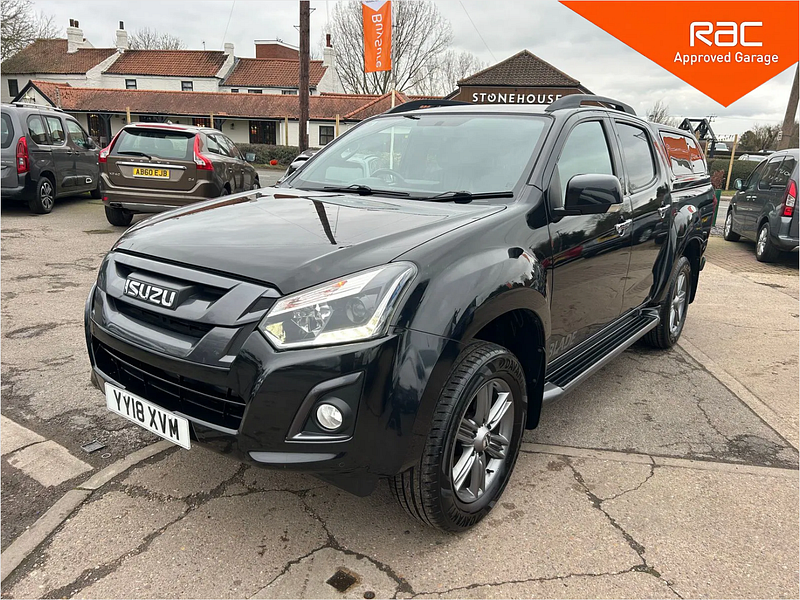 Isuzu D-Max 1.9 TD Blade Pickup Double Cab 4dr Diesel Manual 4WD Euro 6 (164 ps) 4dr Manual 2025