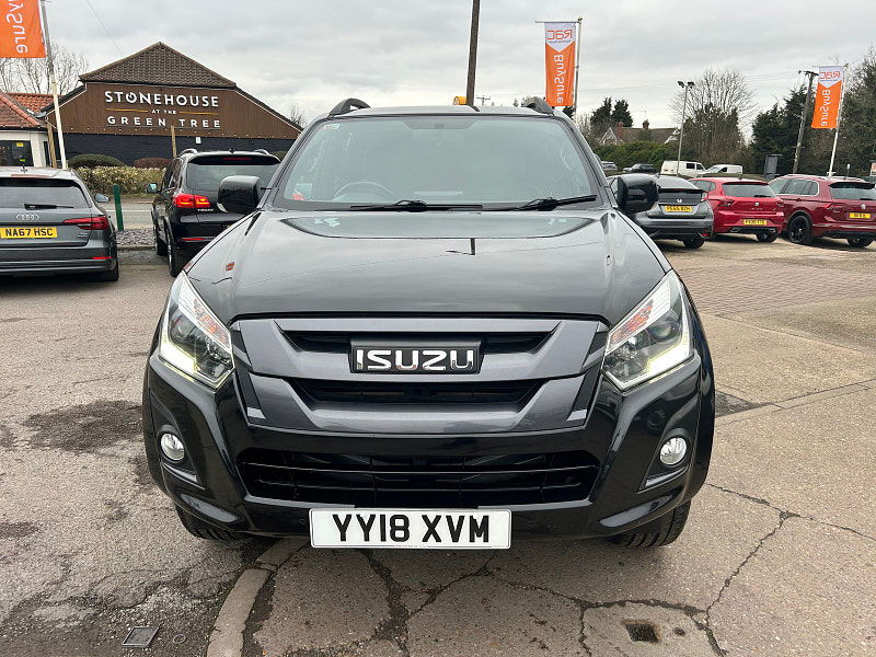 Isuzu D-Max 1.9 TD Blade Pickup Double Cab 4dr Diesel Manual 4WD Euro 6 (164 ps) 4dr Manual 2025