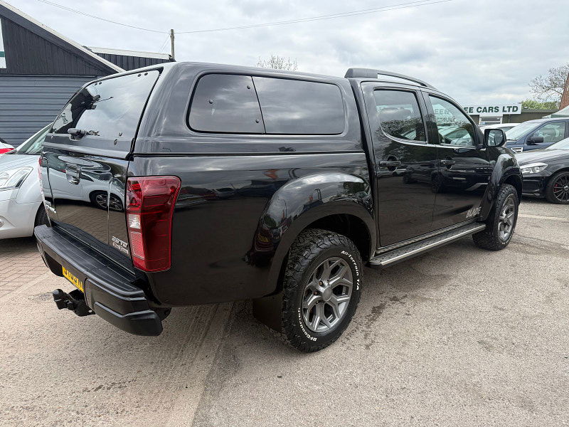 Isuzu D-Max 2.5 TD Blade Pickup 4dr Diesel Automatic 4x4 (220 g/km, 161 bhp) 4dr Automatic 2025