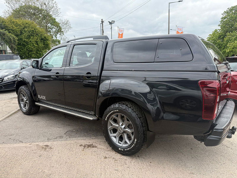 Isuzu D-Max 2.5 TD Blade Pickup 4dr Diesel Automatic 4x4 (220 g/km, 161 bhp) 4dr Automatic 2025