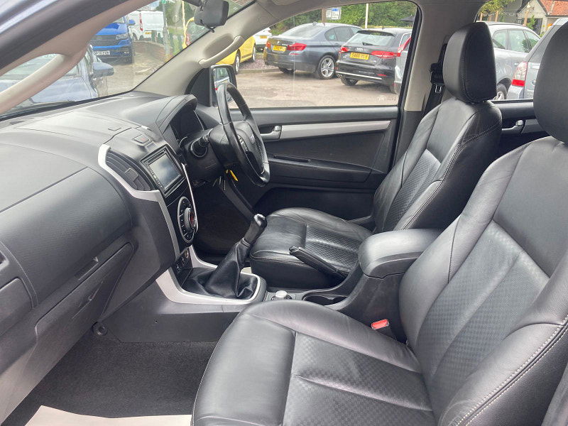 Isuzu D-Max 2.5 TD Utah Vision Pickup 4dr Diesel Manual 4x4 (194 g/km, 161 bhp) 4dr Manual 2025