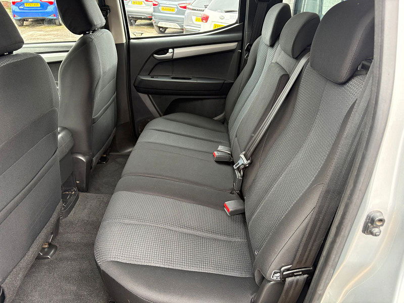 Isuzu D-Max 2.5 TD Yukon Pickup 4dr Diesel Automatic 4x4 (194 g/km, 161 bhp) 4dr Automatic 2026