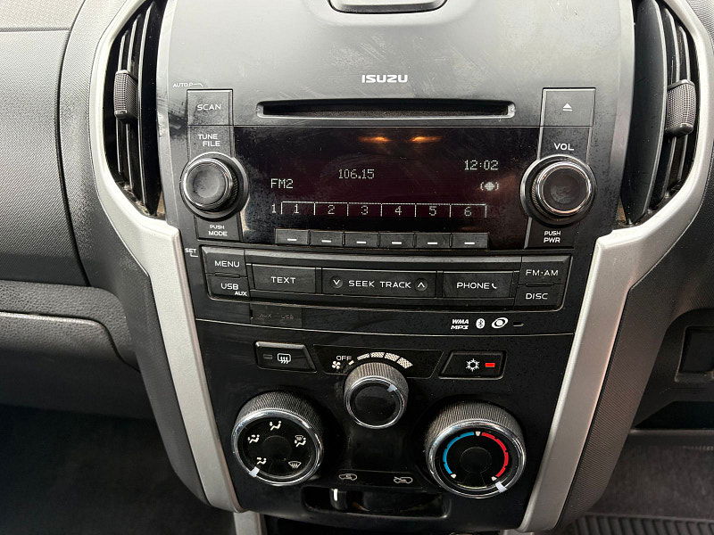 Isuzu D-Max 2.5 TD Yukon Pickup 4dr Diesel Automatic 4x4 (194 g/km, 161 bhp) 4dr Automatic 2026