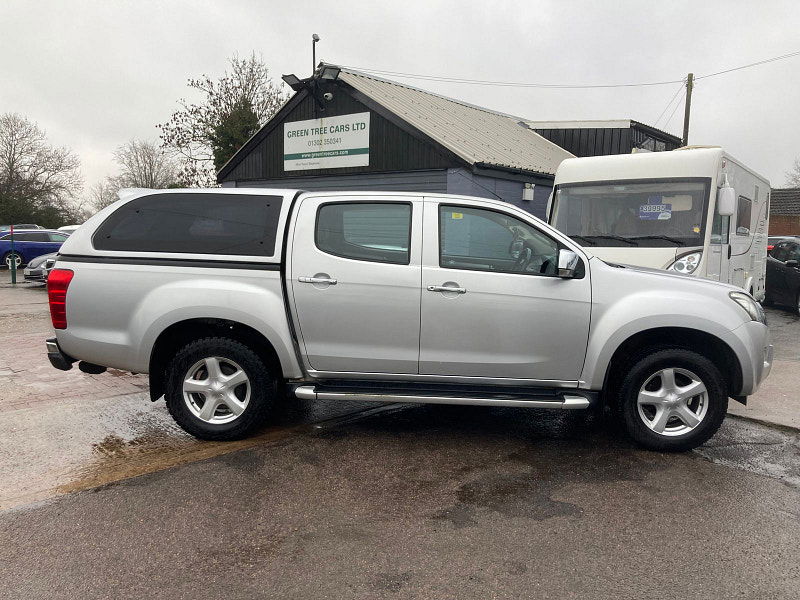 Isuzu D-Max 2.5 TD Yukon Pickup 4dr Diesel Automatic 4x4 (194 g/km, 161 bhp) 4dr Automatic 2026