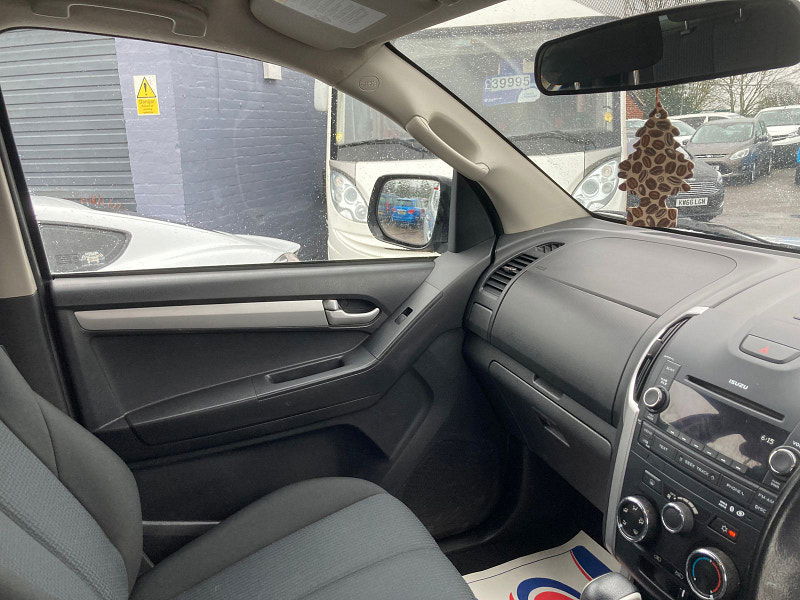 Isuzu D-Max 2.5 TD Yukon Pickup 4dr Diesel Automatic 4x4 (194 g/km, 161 bhp) 4dr Automatic 2026