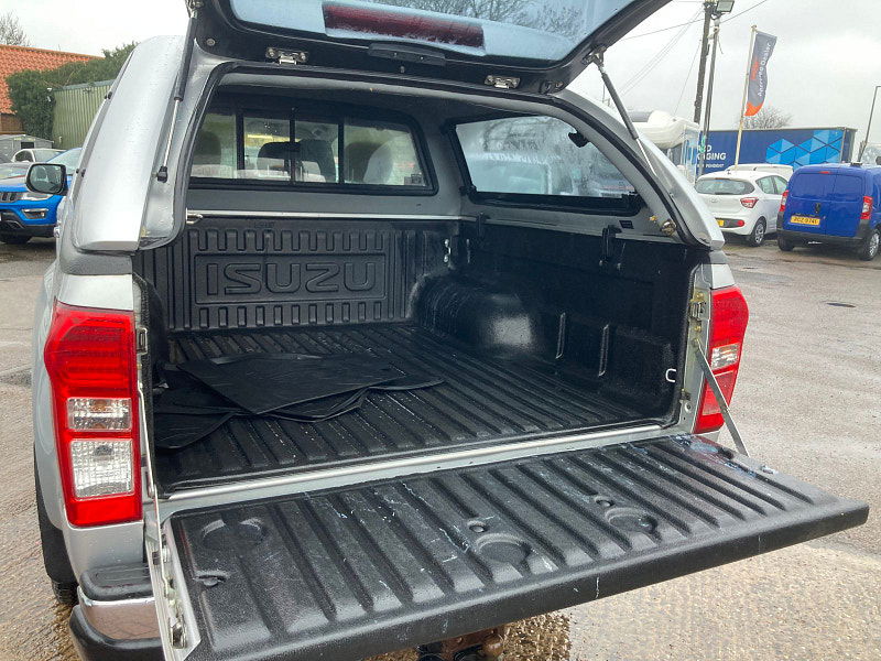 Isuzu D-Max 2.5 TD Yukon Pickup 4dr Diesel Automatic 4x4 (194 g/km, 161 bhp) 4dr Automatic 2026