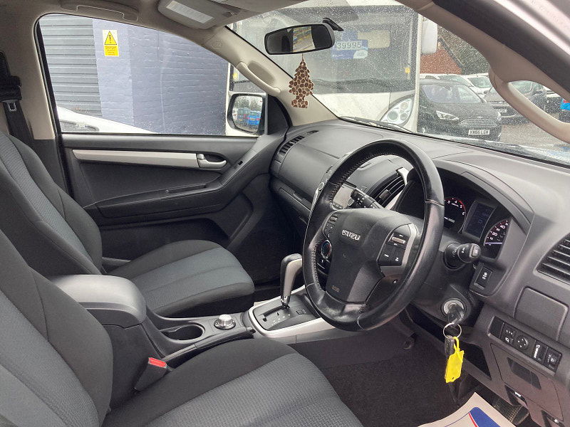 Isuzu D-Max 2.5 TD Yukon Pickup 4dr Diesel Automatic 4x4 (194 g/km, 161 bhp) 4dr Automatic 2026