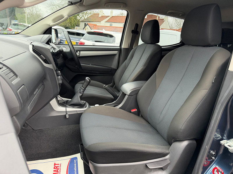 Isuzu D-Max 2.5 TD Yukon Pickup 4dr Diesel Manual 4x4 (192 g/km, 161 bhp) 4dr Manual 2026