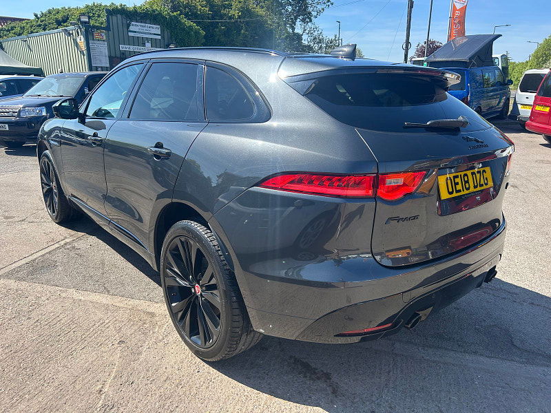 Jaguar F-PACE 3.0 D300 V6 S SUV 5dr Diesel Auto AWD Euro 6 (s/s) (300 ps) 5dr Automatic 2025