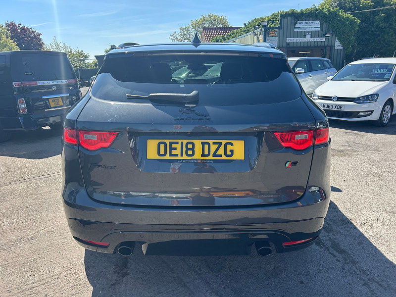 Jaguar F-PACE 3.0 D300 V6 S SUV 5dr Diesel Auto AWD Euro 6 (s/s) (300 ps) 5dr Automatic 2025