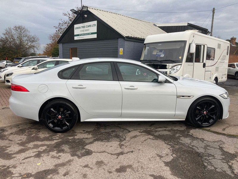 Jaguar XF 2.0d R-Sport Saloon 4dr Diesel Auto Euro 6 (s/s) (180 ps) 4dr Automatic 2025
