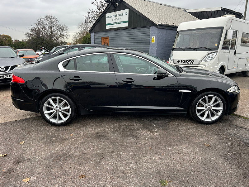 Jaguar XF 2.2d Premium Luxury Saloon 4dr Diesel Auto Euro 5 (s/s) (200 ps) 4dr Automatic 2026