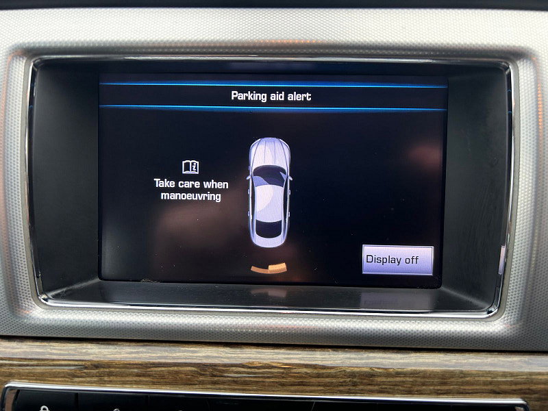 Jaguar XF 2.2d Premium Luxury Saloon 4dr Diesel Auto Euro 5 (s/s) (200 ps) 4dr Automatic 2026