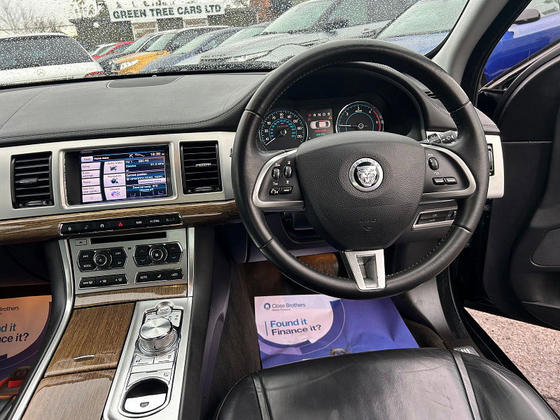 Jaguar XF 2.2d Premium Luxury Saloon 4dr Diesel Auto Euro 5 (s/s) (200 ps) 4dr Automatic 2026