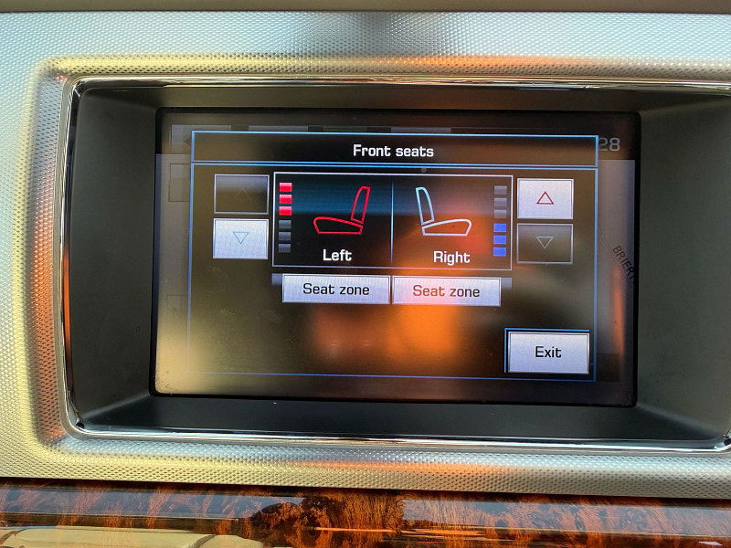 Jaguar XF 3.0d V6 Portfolio Saloon 4dr Diesel Auto 8 Spd Euro 5 (240 ps) 4dr Automatic 2025