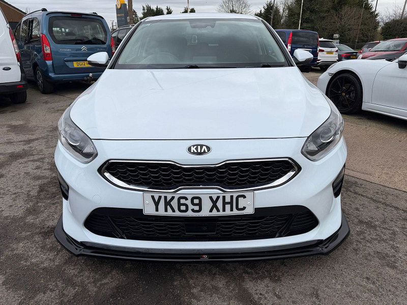 Kia Ceed 1.0 T-GDi 3 Hatchback 5dr Petrol Manual Euro 6 (s/s) (118 bhp) 5dr Manual 2026