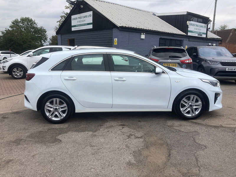 Kia Ceed 1.6 CRDi ECO 2 Hatchback 5dr Diesel Manual Euro 6 (s/s) (114 bhp) 5dr Manual 2026