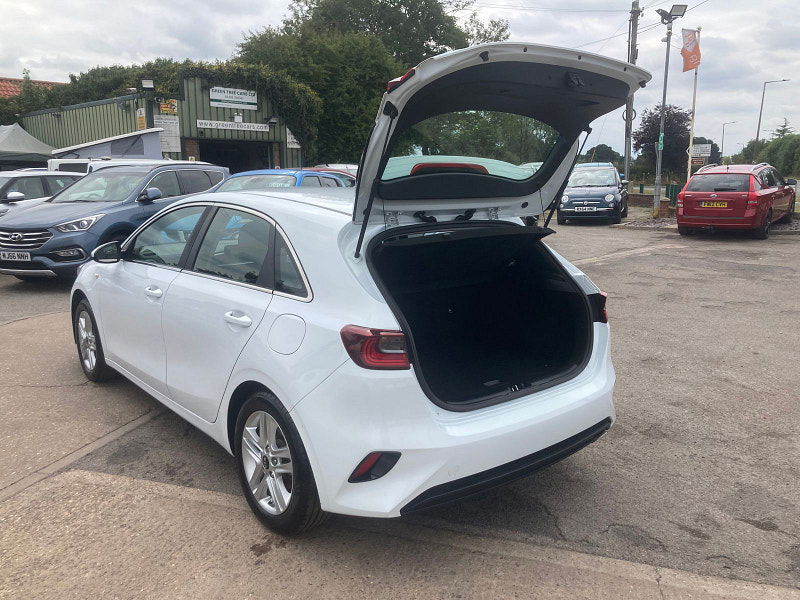 Kia Ceed 1.6 CRDi ECO 2 Hatchback 5dr Diesel Manual Euro 6 (s/s) (114 bhp) 5dr Manual 2026