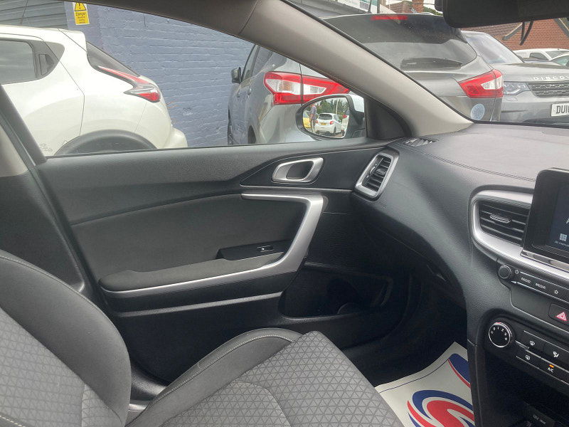Kia Ceed 1.6 CRDi ECO 2 Hatchback 5dr Diesel Manual Euro 6 (s/s) (114 bhp) 5dr Manual 2026