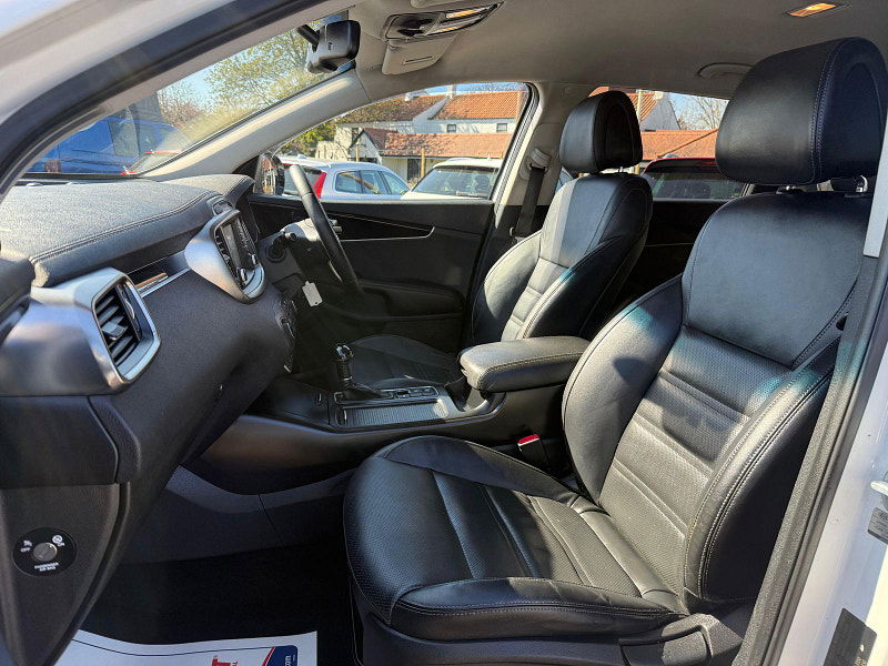Kia Sorento 2.2 CRDi KX-2 SUV 5dr Diesel Auto AWD Euro 6 (s/s) (197 bhp) 5dr Automatic 2025