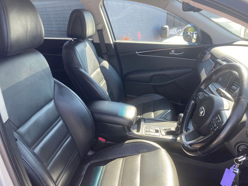 Kia Sorento 2.2 CRDi KX-2 SUV 5dr Diesel Auto AWD Euro 6 (s/s) (197 bhp) 5dr Automatic 2025