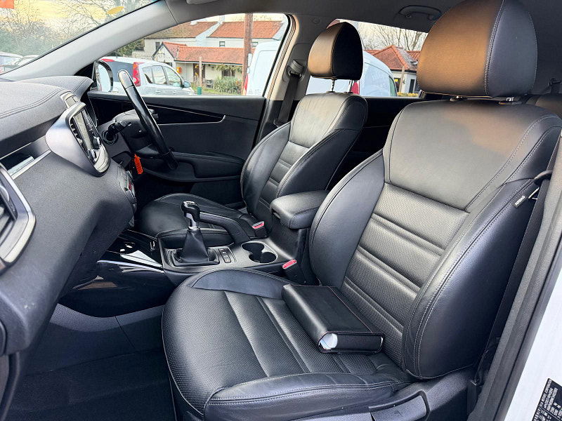 Kia Sorento 2.2 CRDi KX-2 SUV 5dr Diesel Manual AWD Euro 6 (s/s) (197 bhp) 5dr Manual 2026