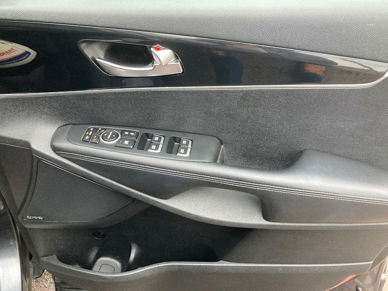 Kia Sorento 2.2 CRDi KX-3 SUV 5dr Diesel Manual AWD Euro 6 (s/s) (197 bhp) 5dr Manual 2026