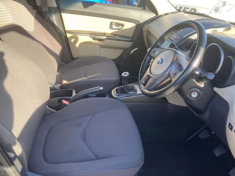 Kia Soul 1.6 CRDi Shaker SUV 5dr Diesel Manual Euro 5 (126 bhp) 5dr Manual 2025