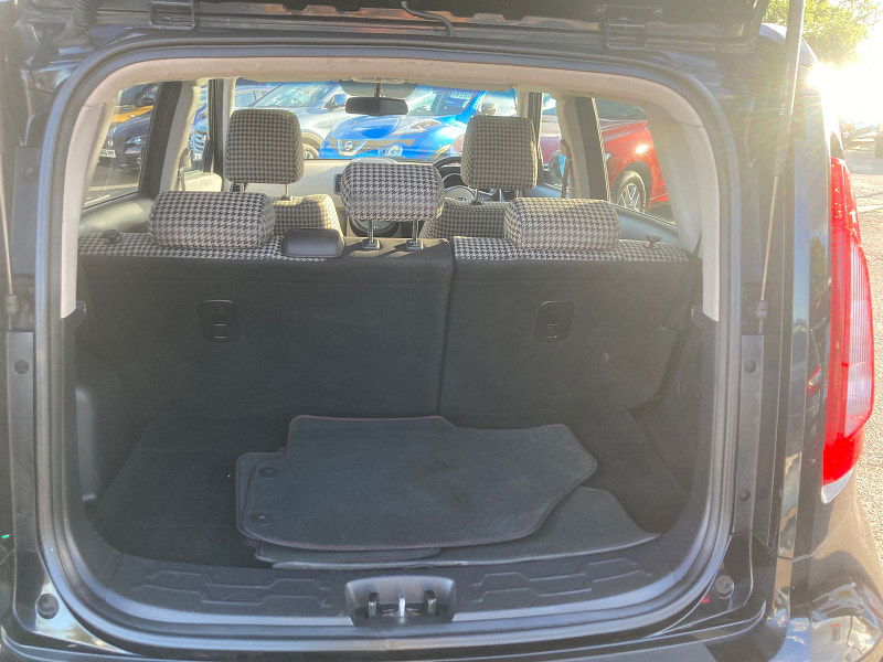 Kia Soul 1.6 CRDi Shaker SUV 5dr Diesel Manual Euro 5 (126 bhp) 5dr Manual 2025