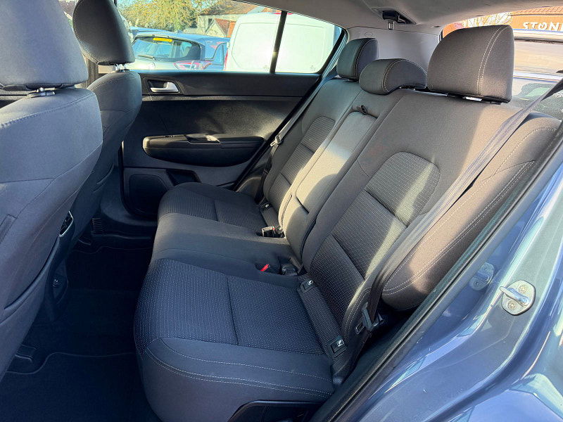 Kia Sportage 1.6 GDi 2 SUV 5dr Petrol Manual Euro 6 (s/s) (130 bhp) 5dr Manual 2025