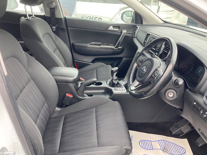 Kia Sportage 1.7 CRDi 1 SUV 5dr Diesel Manual Euro 6 (s/s) (114 bhp) 5dr Manual 2026