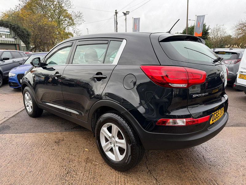 Kia Sportage 1.7 CRDi EcoDynamics 1 SUV 5dr Diesel Manual 2WD Euro 6 (s/s) (114 bhp) 5dr Manual 2025