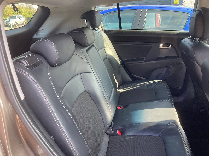 Kia Sportage 2.0 CRDi KX-2 SUV 5dr Diesel Manual AWD Euro 5 (134 bhp) 5dr Manual 2026