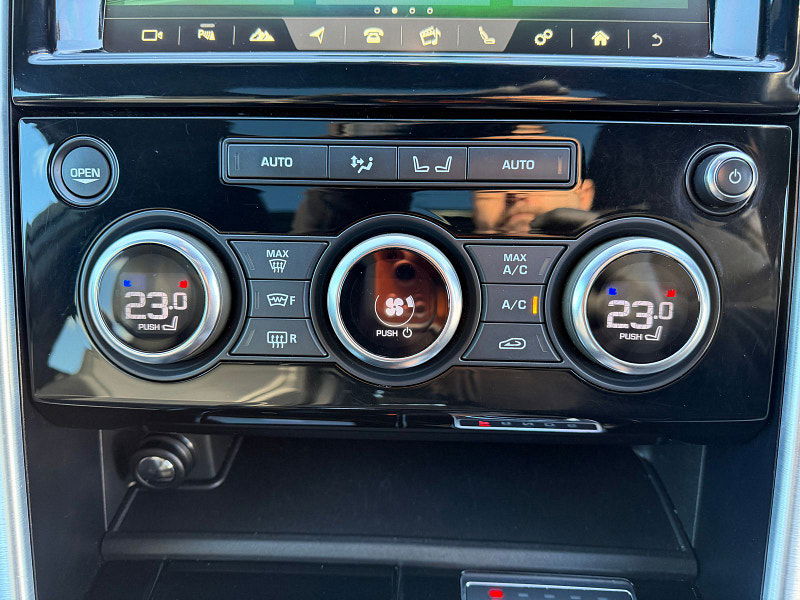 Land Rover DISCOVERY 3.0 TD V6 HSE Luxury SUV 5dr Diesel Auto 4WD Euro 6 (s/s) (258 ps) 5dr Automatic 2026