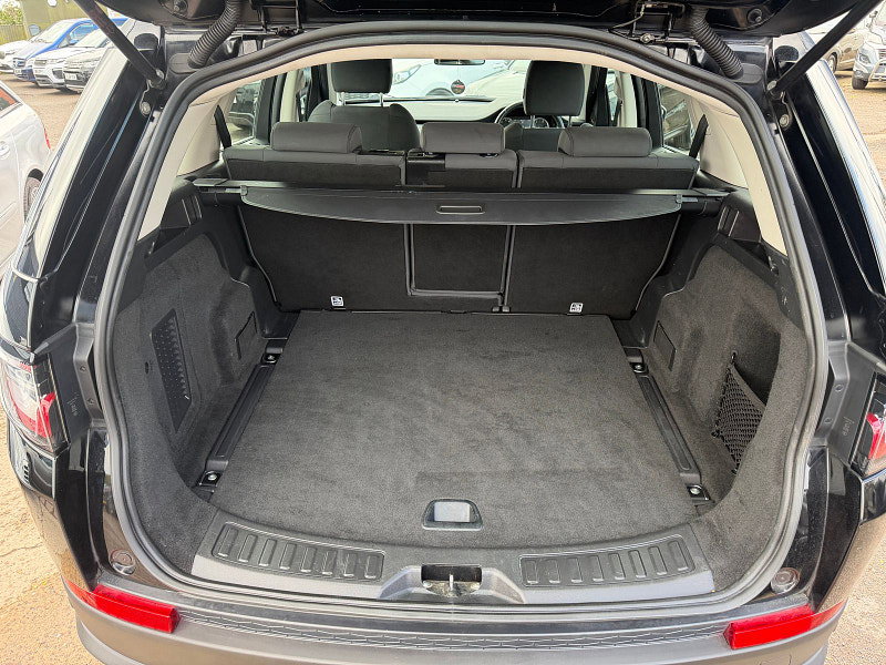 Land Rover Discovery Sport 2.0 D150 SUV 5dr Diesel Manual Euro 6 (s/s) (150 ps) 5dr Manual 2026