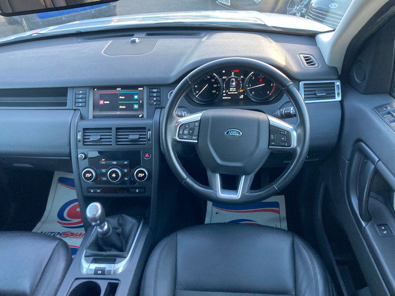 Land Rover Discovery Sport 2.0 eD4 Pure SUV 5dr Diesel Manual Euro 6 (s/s) (5 Seat) (150 ps) 5dr Manual 2025