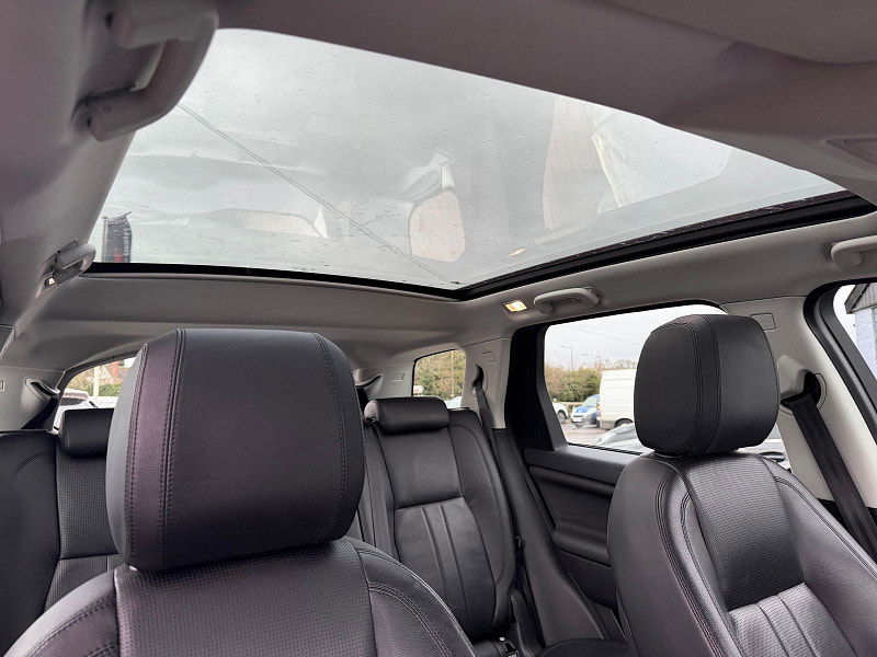 Land Rover Discovery Sport 2.0 Si4 HSE SUV 5dr Petrol Auto 4WD Euro 6 (s/s) (240 ps) 5dr Automatic 2026