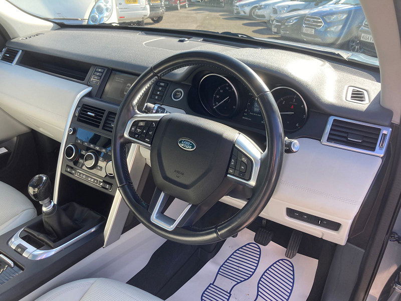 Land Rover Discovery Sport 2.0 TD4 HSE SUV 5dr Diesel Manual 4WD Euro 6 (s/s) (180 ps) 5dr Manual 2026