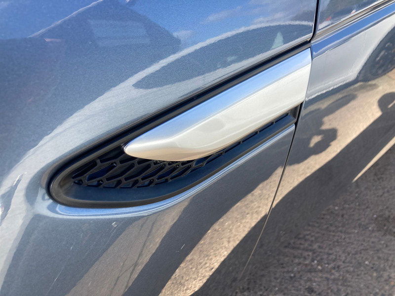 Land Rover Discovery Sport 2.0 TD4 HSE SUV 5dr Diesel Manual 4WD Euro 6 (s/s) (180 ps) 5dr Manual 2026