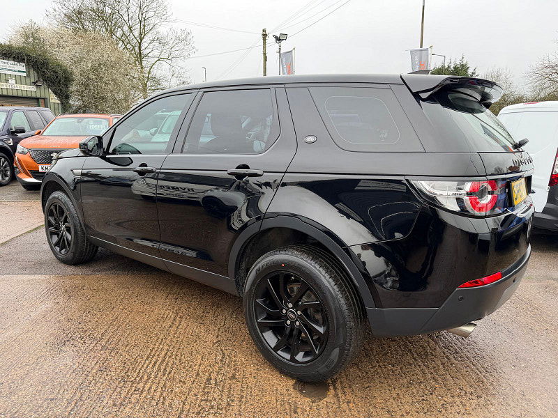 Land Rover Discovery Sport 2.0 TD4 SE Tech SUV 5dr Diesel Auto 4WD Euro 6 (s/s) (180 ps) 5dr Automatic 2026