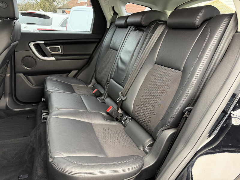 Land Rover Discovery Sport 2.0 TD4 SE Tech SUV 5dr Diesel Auto 4WD Euro 6 (s/s) (180 ps) 5dr Automatic 2026