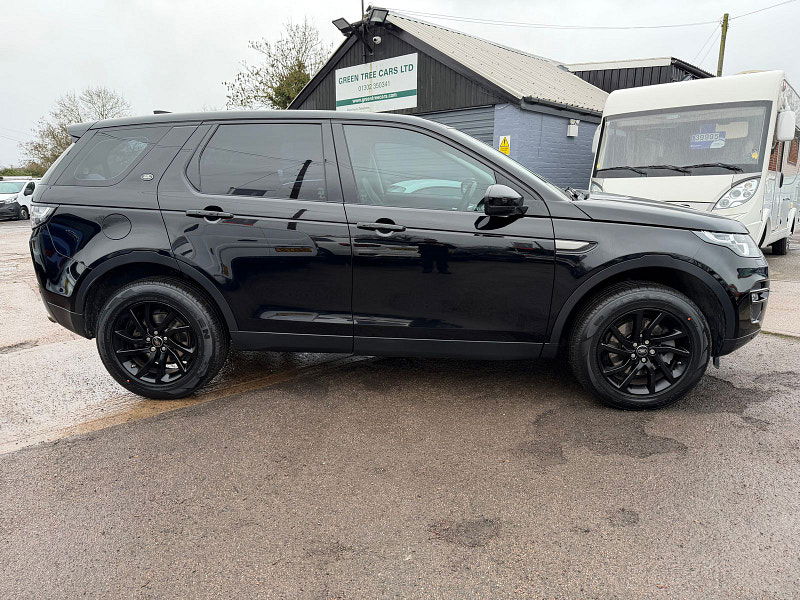 Land Rover Discovery Sport 2.0 TD4 SE Tech SUV 5dr Diesel Auto 4WD Euro 6 (s/s) (180 ps) 5dr Automatic 2026