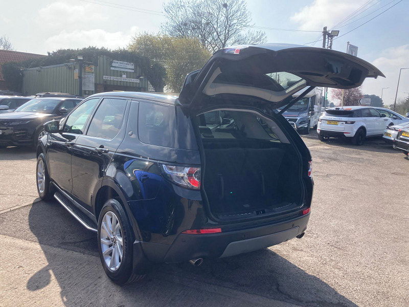 Land Rover Discovery Sport 2.0 TD4 SE Tech SUV 5dr Diesel Auto 4WD Euro 6 (s/s) (180 ps) 5dr Automatic 2026