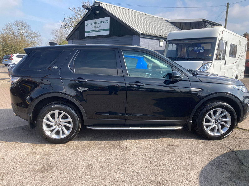 Land Rover Discovery Sport 2.0 TD4 SE Tech SUV 5dr Diesel Auto 4WD Euro 6 (s/s) (180 ps) 5dr Automatic 2026