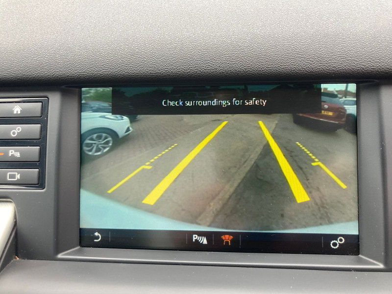 Land Rover Discovery Sport 2.2 SD4 HSE SUV 5dr Diesel Auto 4WD Euro 5 (s/s) (190 ps) 5dr Automatic 2025