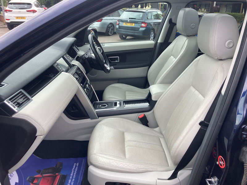 Land Rover Discovery Sport 2.2 SD4 HSE SUV 5dr Diesel Auto 4WD Euro 5 (s/s) (190 ps) 5dr Automatic 2025