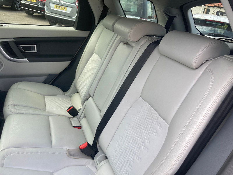 Land Rover Discovery Sport 2.2 SD4 SE SUV 5dr Diesel Auto 4WD Euro 5 (s/s) (190 ps) 5dr Automatic 2025