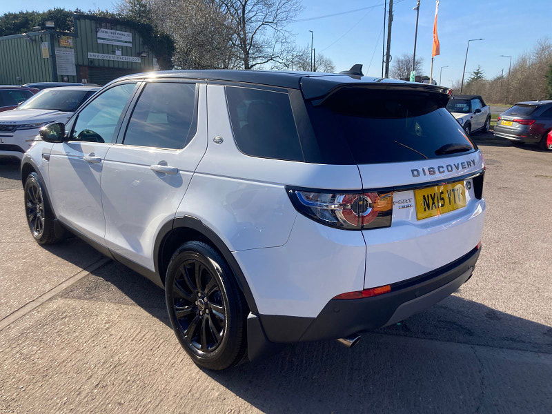 Land Rover Discovery Sport 2.2 SD4 SE Tech SUV 5dr Diesel Manual 4WD Euro 5 (s/s) (190 ps) 5dr Manual 2025