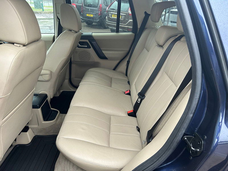 Land Rover Freelander 2 2.2 SD4 HSE SUV 5dr Diesel CommandShift 4WD Euro 5 (190 ps) 5dr Automatic 2025