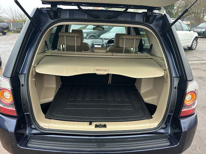 Land Rover Freelander 2 2.2 SD4 HSE SUV 5dr Diesel CommandShift 4WD Euro 5 (190 ps) 5dr Automatic 2025